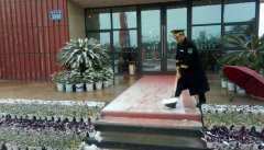 正能量！給物業(yè)一個贊，冰天雪地有我們在。